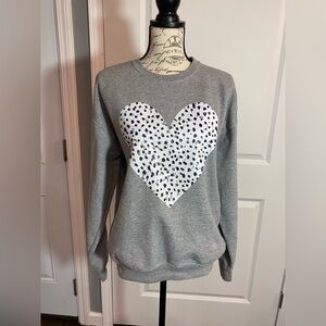 Jerzees NuBlend Gray Sweatshirt w/ Leopard‎ Heart Appliqué Large/L B